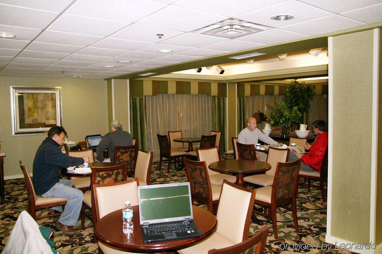 Dublin Inn And Suites Bagian luar foto