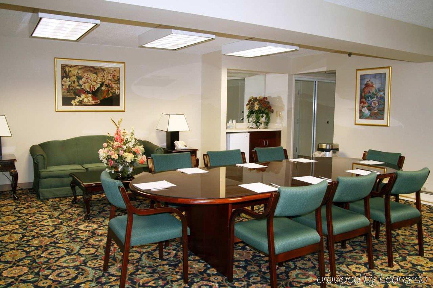Dublin Inn And Suites Bagian luar foto