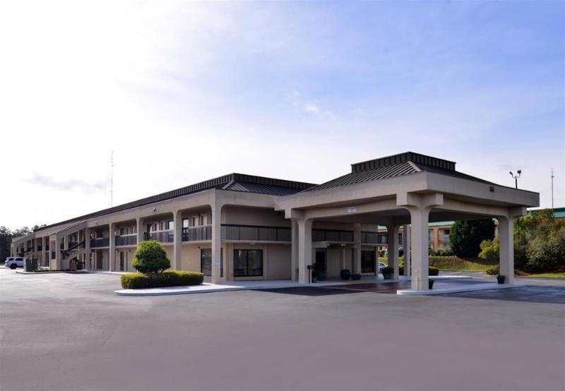Dublin Inn And Suites Bagian luar foto